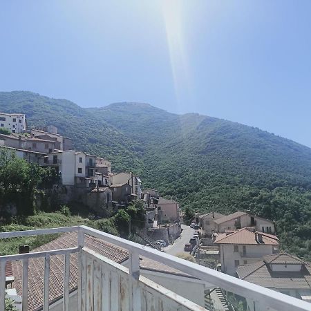 Villa Musica E Poesia Da Battisti Ida à Poggio Bustone Extérieur photo