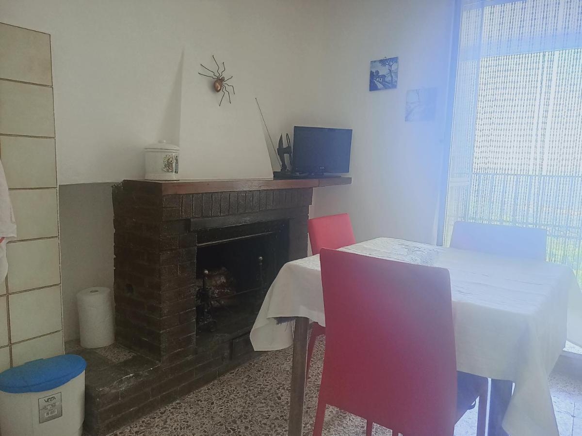 Villa Musica E Poesia Da Battisti Ida à Poggio Bustone Extérieur photo