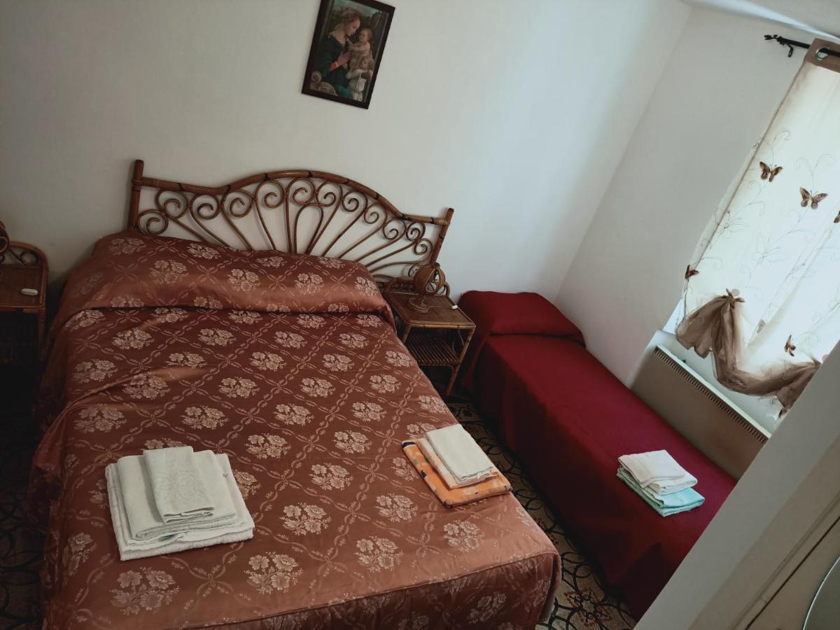 Villa Musica E Poesia Da Battisti Ida à Poggio Bustone Extérieur photo